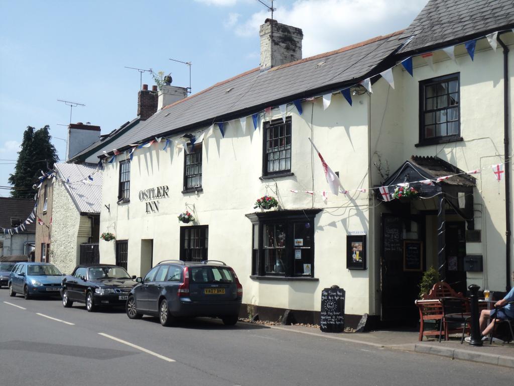 Ostler Inn Uffculme Экстерьер фото
