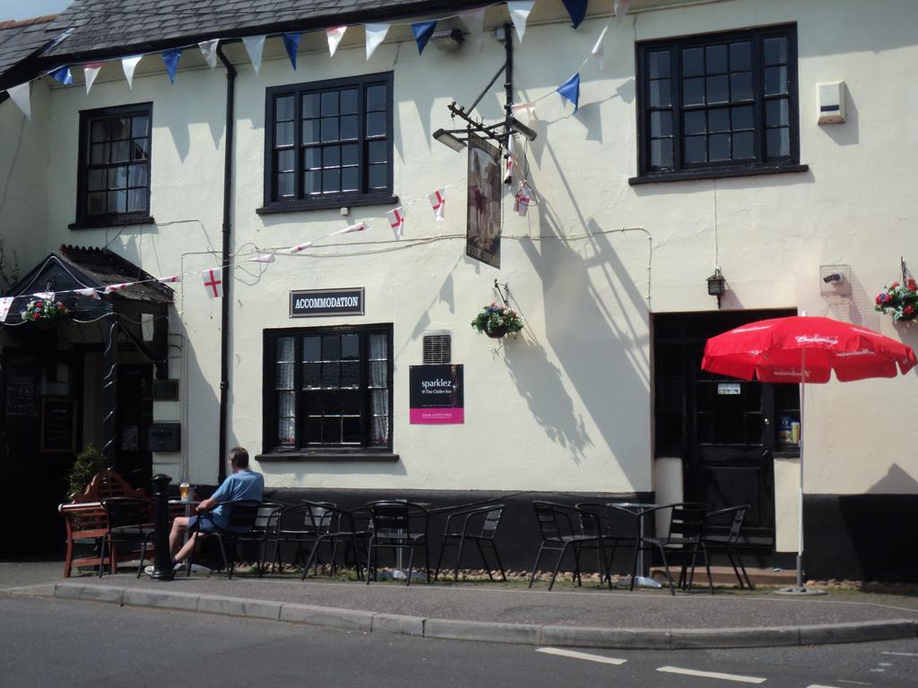 Ostler Inn Uffculme Экстерьер фото
